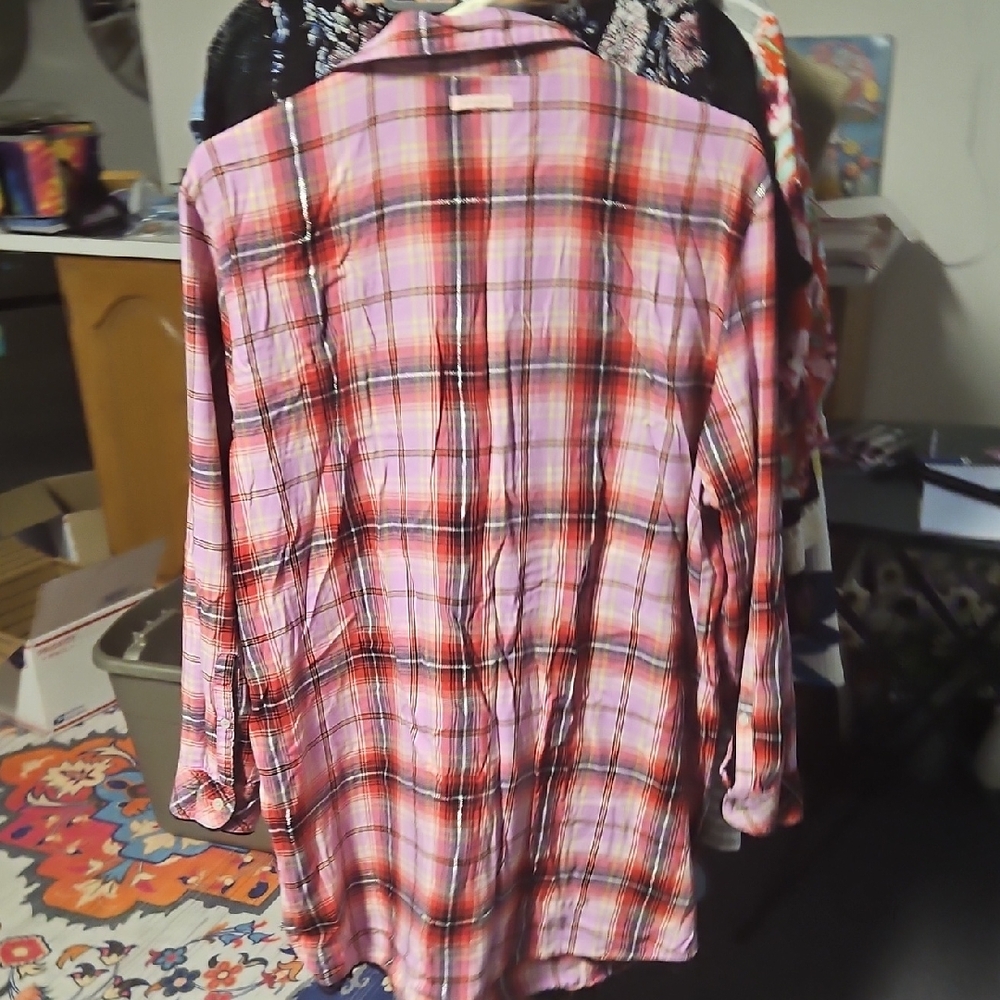 Victoria's Secret Red and Pink Pajama Set Intimates & Sleepwear - Picture 6 of 6